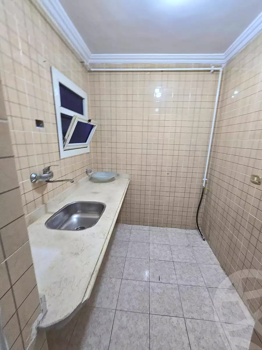 https://aqarmap.com.eg/ar/listing/7273438-for-sale-alexandria-el-mandara-shr-jml-bd-lnsr
