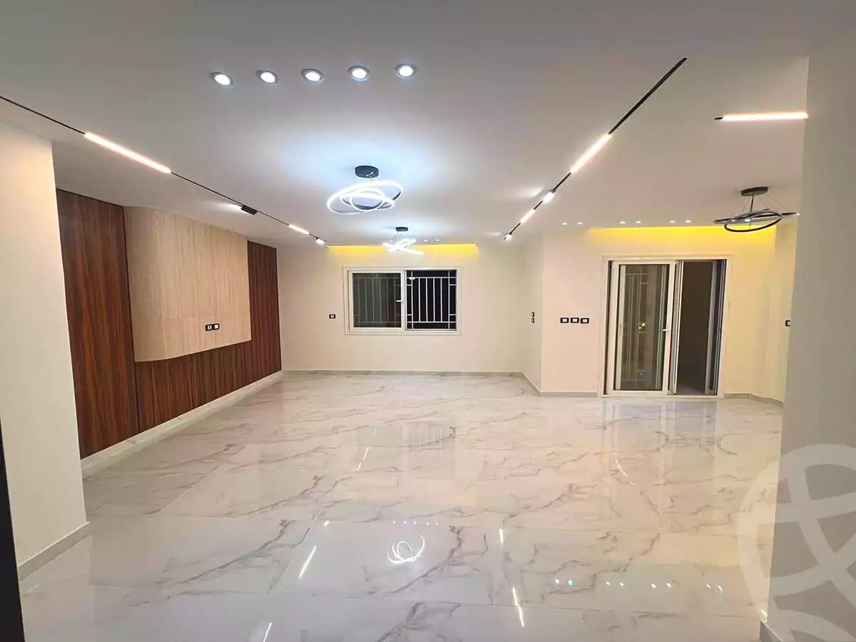 4 BR Apartment in Madinaty, photo 6 of 11