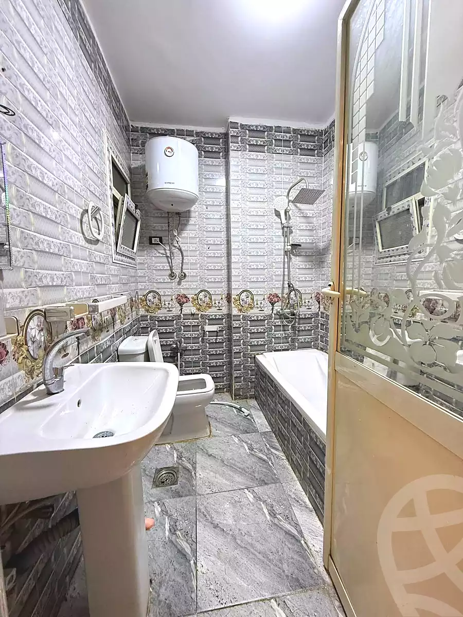 https://aqarmap.com.eg/ar/listing/7273508-for-sale-cairo-elnozha-Streettt-27