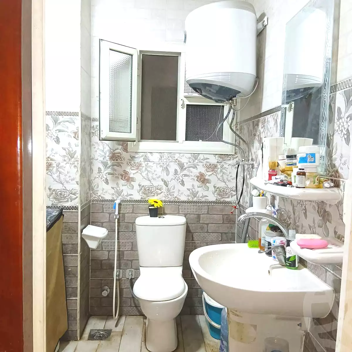 https://aqarmap.com.eg/en/listing/7273535-for-rent-cairo-ain-shams-jsr-lswys