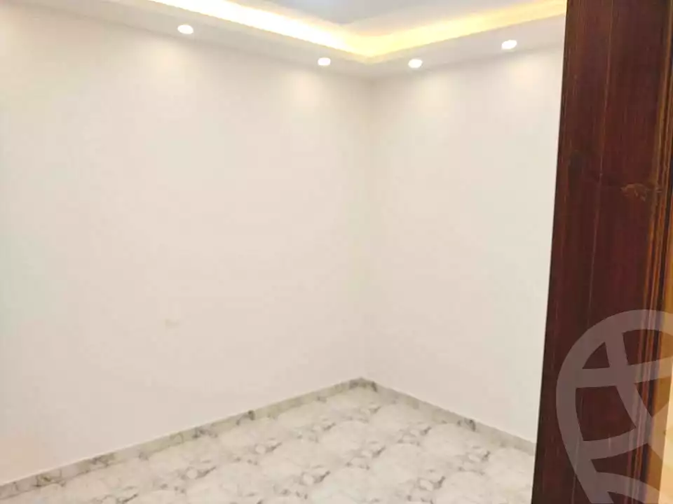 https://aqarmap.com.eg/en/listing/7273570-for-sale-alexandria-el-asafra-l-sfr-bhry-el-geish-rd