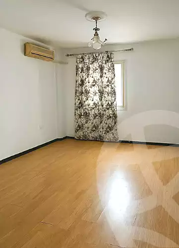 https://aqarmap.com.eg/en/listing/7273613-for-sale-cairo-mokattam-lhdb-l-ly-shareaa-9