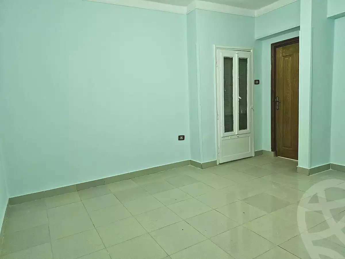https://aqarmap.com.eg/ar/listing/7273866-for-sale-cairo-15th-of-may-mjwr-7
