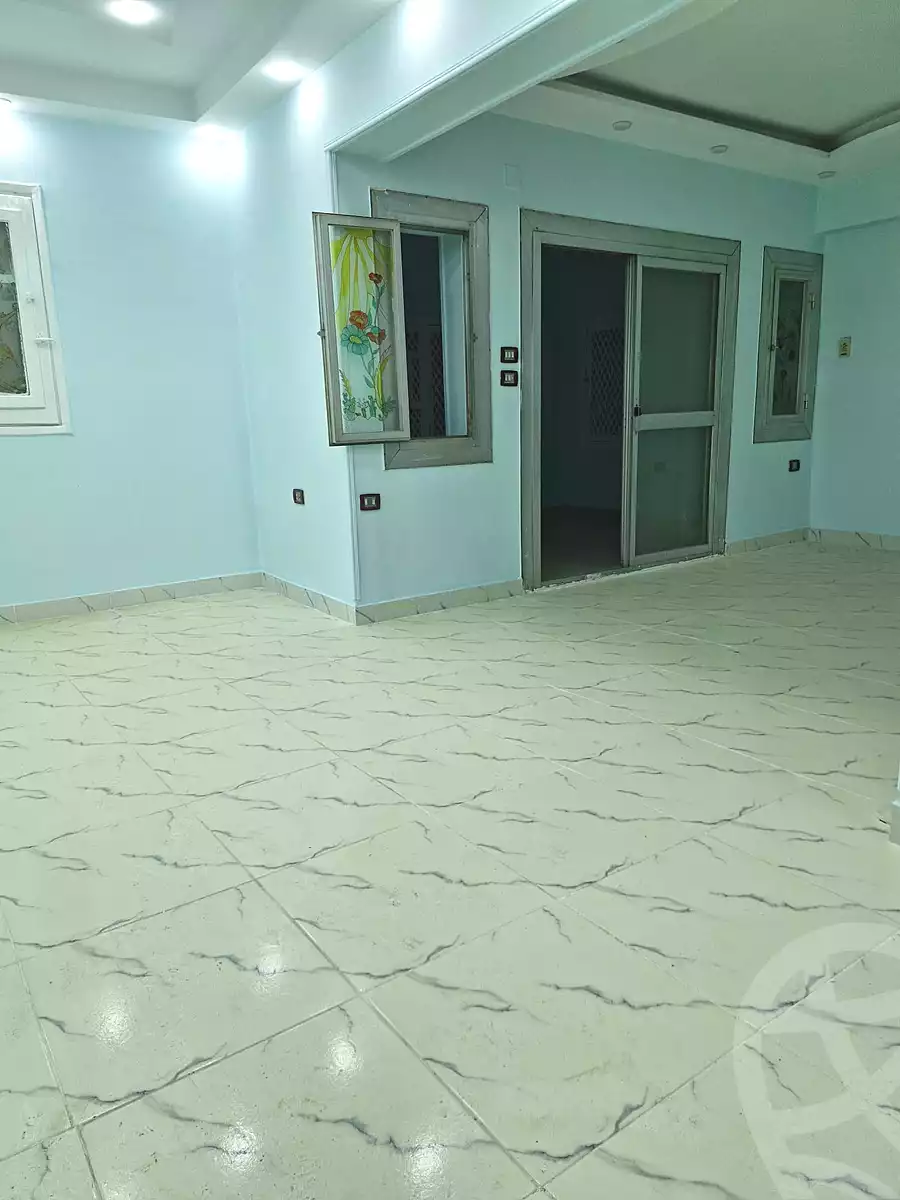 https://aqarmap.com.eg/ar/listing/7273866-for-sale-cairo-15th-of-may-mjwr-7