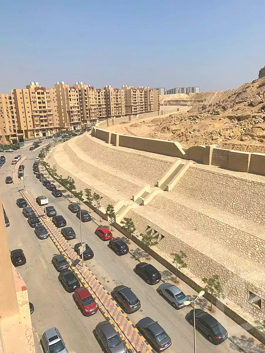 https://aqarmap.com.eg/en/listing/7273949-for-sale-cairo-mokattam-el-hadabah-el-wosta-compounds-sama-el-qahera