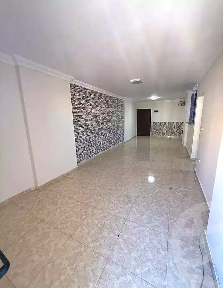 https://aqarmap.com.eg/ar/listing/7273963-for-rent-alexandria-mostafa-kamel-area