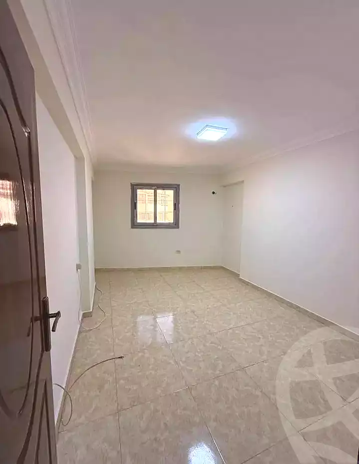 https://aqarmap.com.eg/ar/listing/7273963-for-rent-alexandria-mostafa-kamel-area
