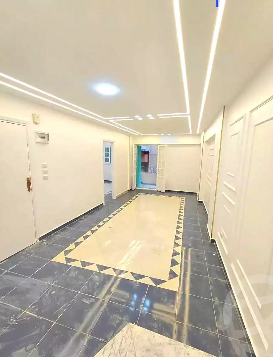 https://aqarmap.com.eg/ar/listing/7274032-for-sale-alexandria-sydy-bshr-sydy-bshr-bhry