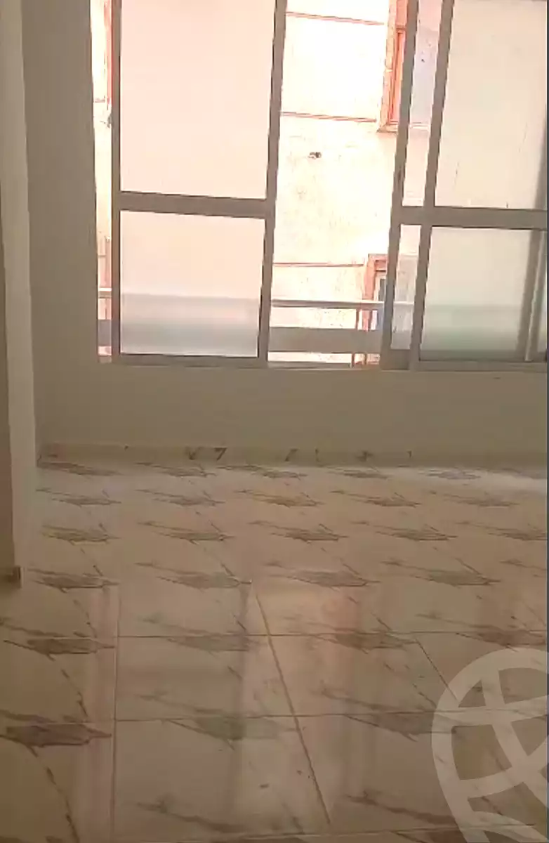 https://aqarmap.com.eg/ar/listing/7274189-for-sale-alexandria-al-agamy-el-hanouvel