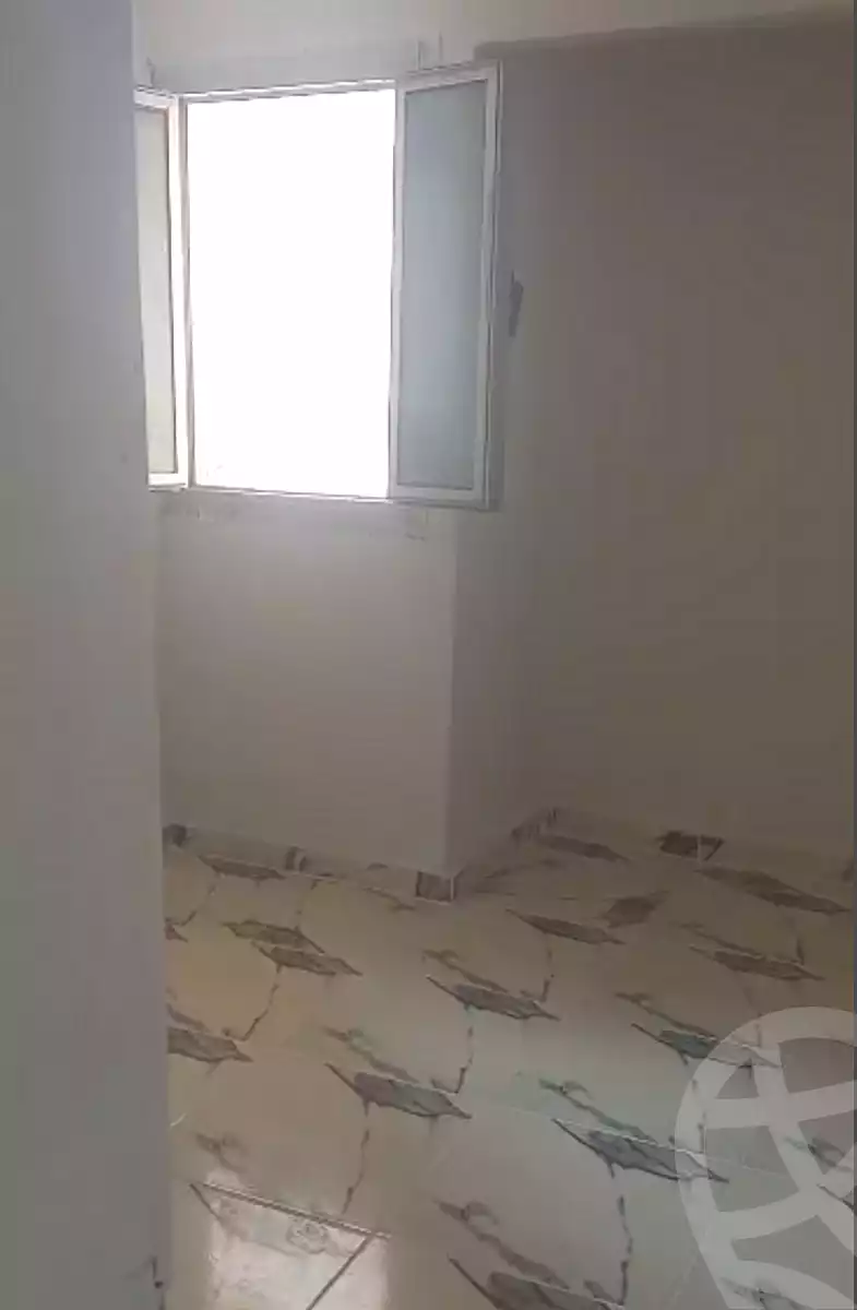 https://aqarmap.com.eg/ar/listing/7274189-for-sale-alexandria-al-agamy-el-hanouvel