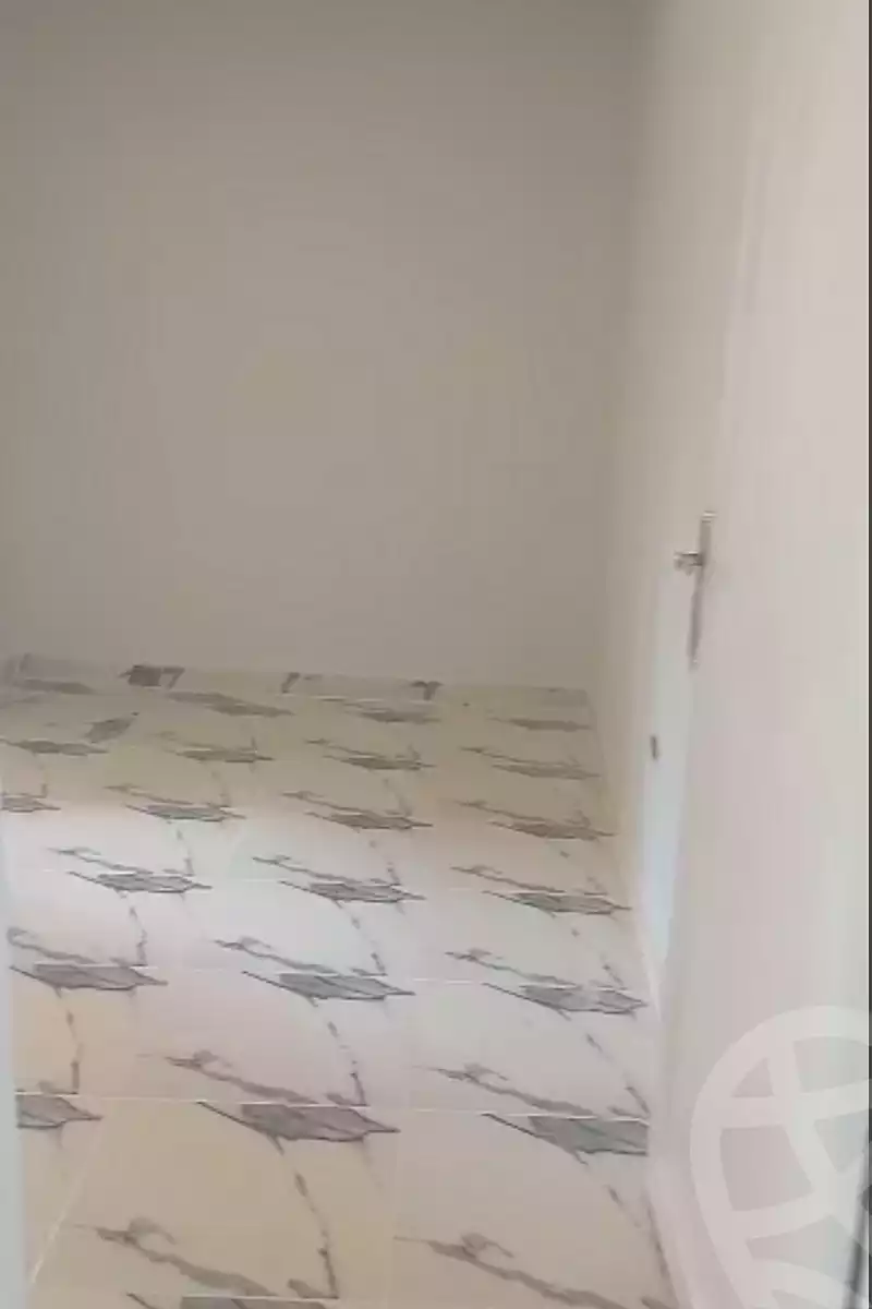 https://aqarmap.com.eg/ar/listing/7274189-for-sale-alexandria-al-agamy-el-hanouvel