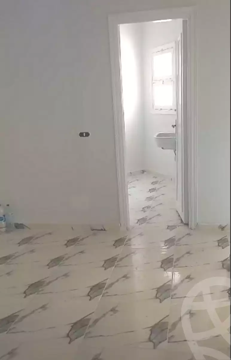 https://aqarmap.com.eg/ar/listing/7274189-for-sale-alexandria-al-agamy-el-hanouvel