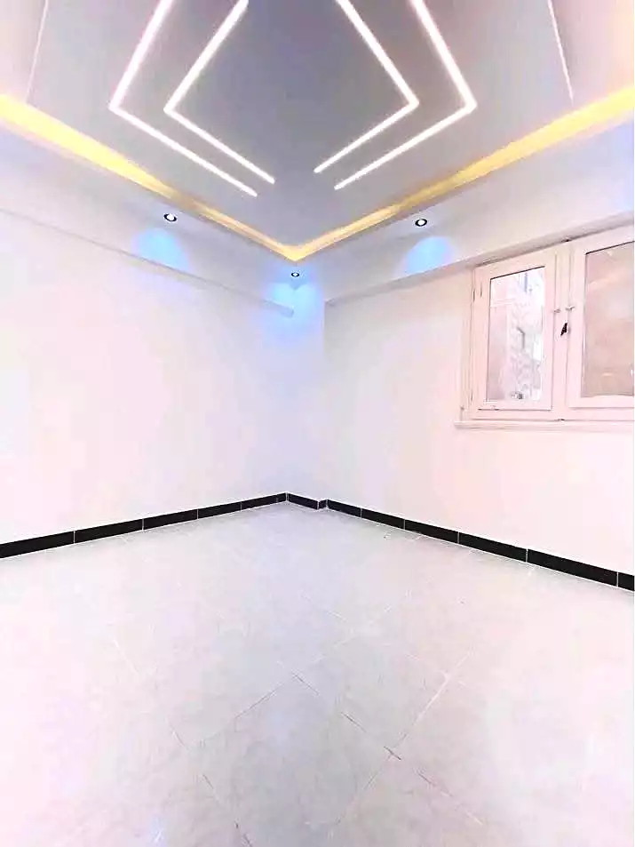 https://aqarmap.com.eg/ar/listing/7274320-for-sale-alexandria-al-agamy-shataa-el-nakheel