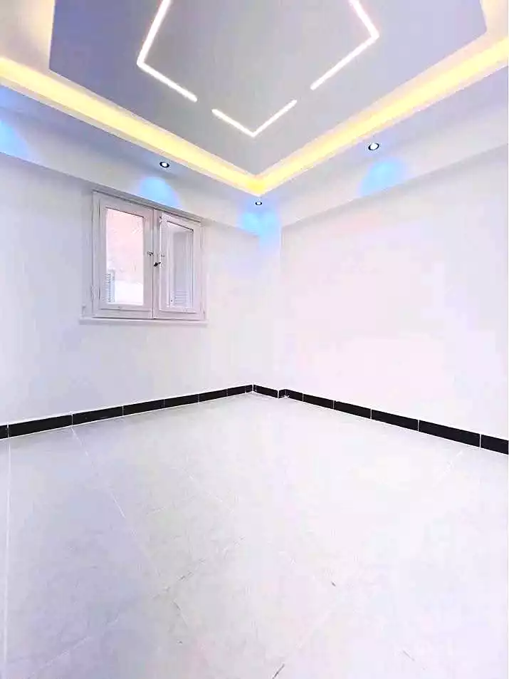 https://aqarmap.com.eg/ar/listing/7274320-for-sale-alexandria-al-agamy-shataa-el-nakheel