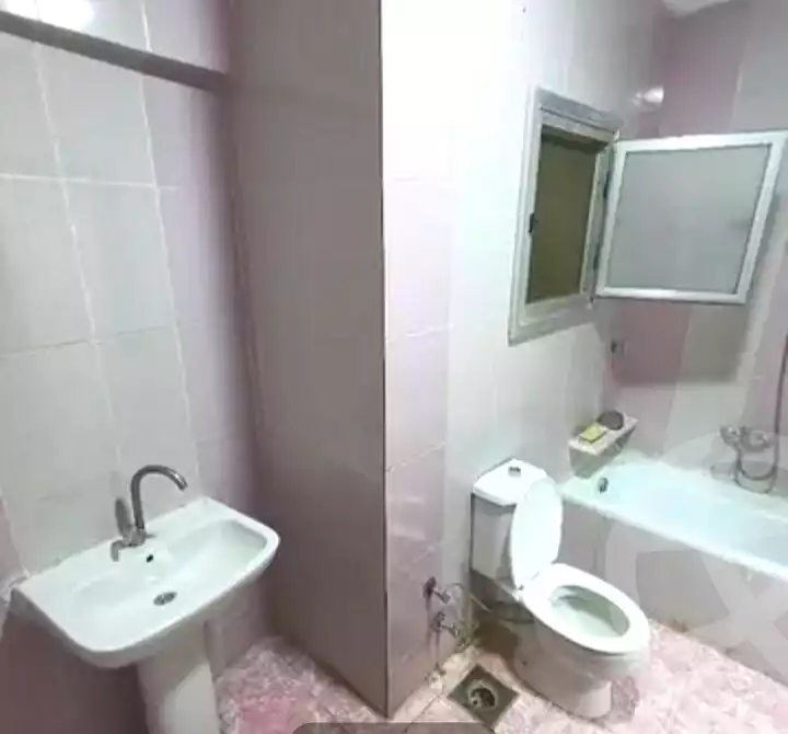 https://aqarmap.com.eg/ar/listing/7274390-for-sale-alexandria-sydy-bshr-sydy-bshr-bhry