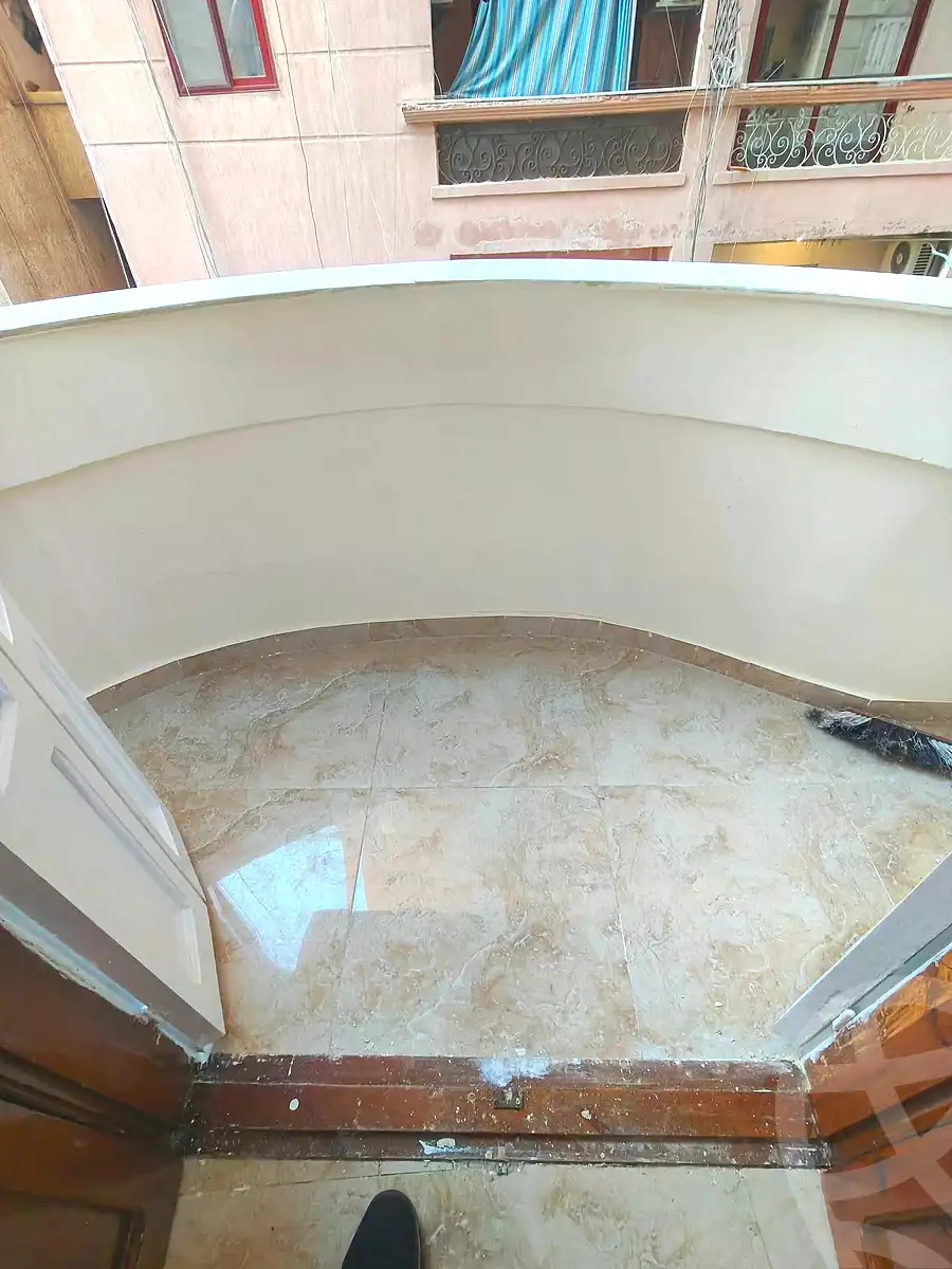 https://aqarmap.com.eg/ar/listing/7274570-for-sale-alexandria-miami-mahmoud-el-isawy-st