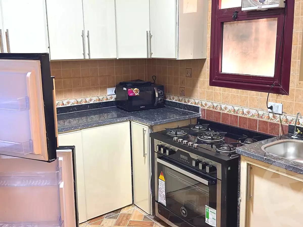 https://aqarmap.com.eg/ar/listing/7274828-for-rent-cairo-6th-of-october-el-ahyaa-neighborhood-1st-seventh-neighborhood