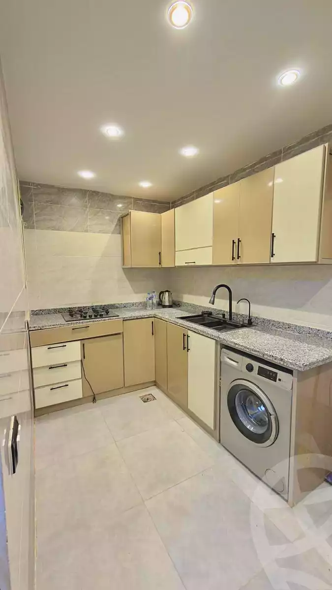 https://aqarmap.com.eg/ar/listing/7274839-for-rent-cairo-6th-of-october-el-ahyaa-neighborhood-1st-sixth-neighborhood