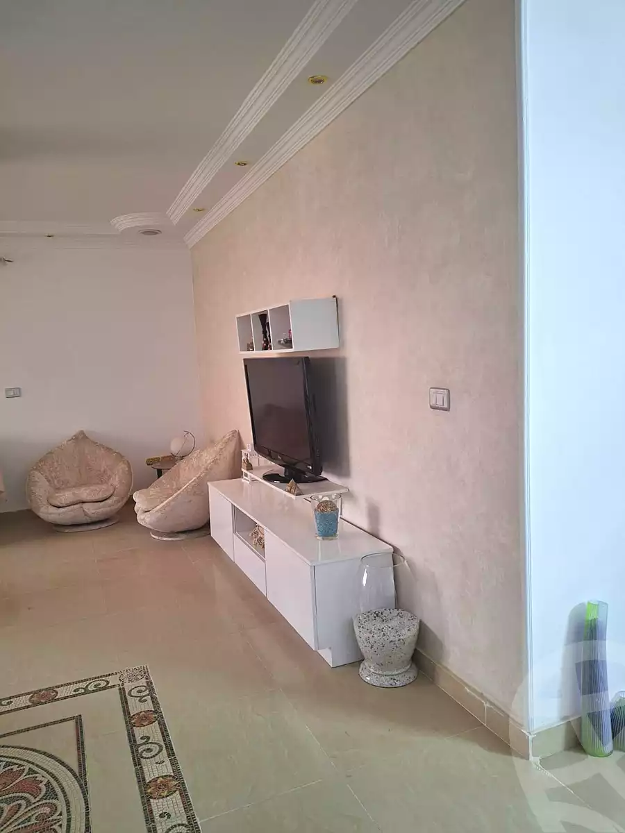 https://aqarmap.com.eg/ar/listing/7275115-for-sale-cairo-new-cairo-compounds-el-masrawiyeh