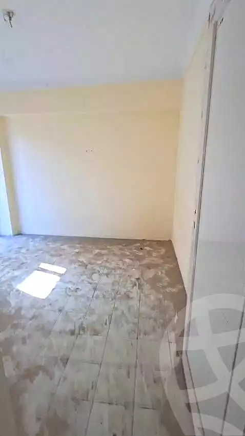 https://aqarmap.com.eg/en/listing/7275321-for-sale-alexandria-al-agamy-el-hanouvel
