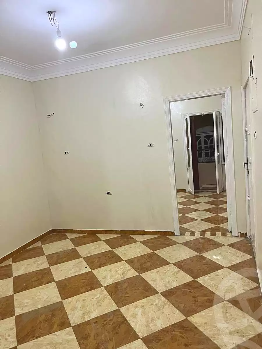https://aqarmap.com.eg/ar/listing/7275398-for-sale-cairo-helwan-hadayek-helwan-el-khashab-canal
