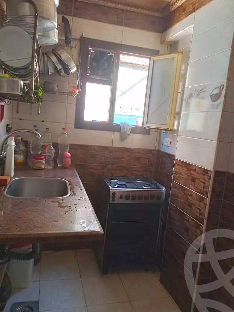 https://aqarmap.com.eg/ar/listing/7275683-for-sale-alexandria-alhadara-new-el-hadra-al-sadat-st