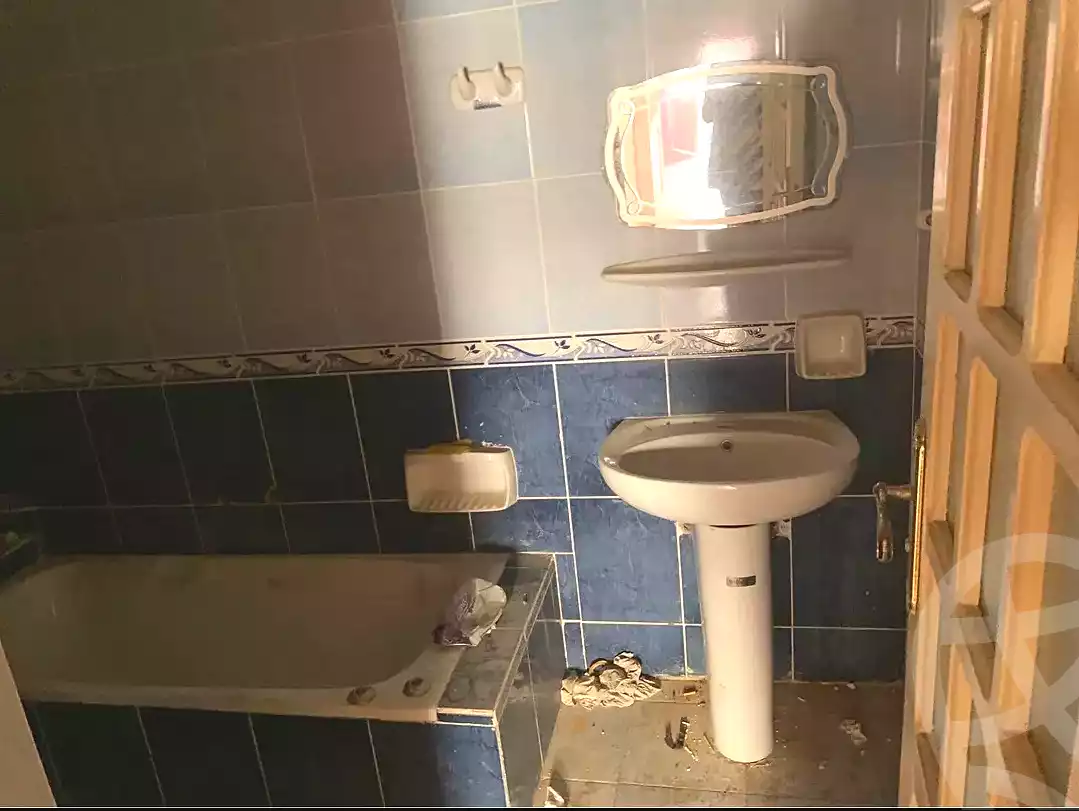https://aqarmap.com.eg/en/listing/7275794-for-sale-alexandria-al-agamy-shataa-el-nakheel-octuber-al-nakhel-st