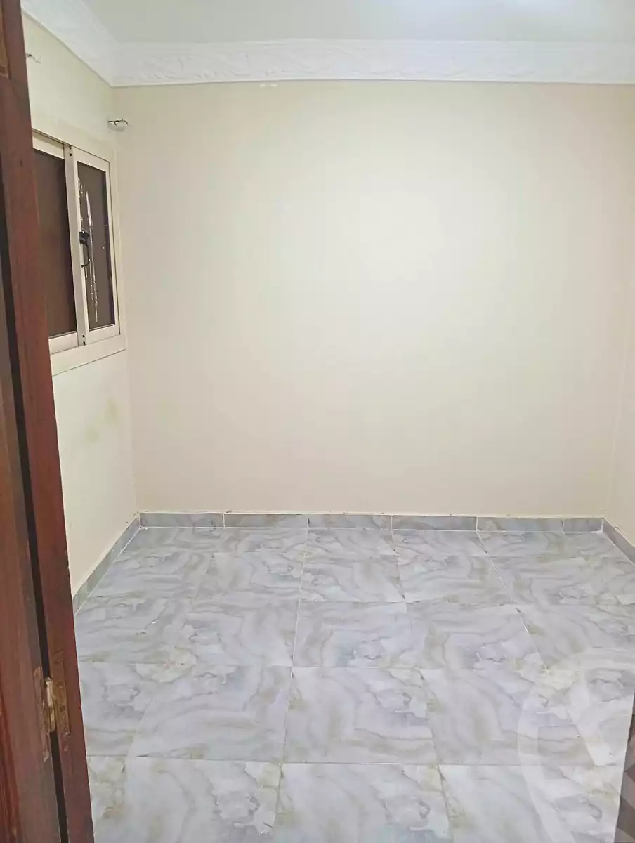 https://aqarmap.com.eg/ar/listing/7275842-for-sale-alexandria-al-agamy-bw-ywsf