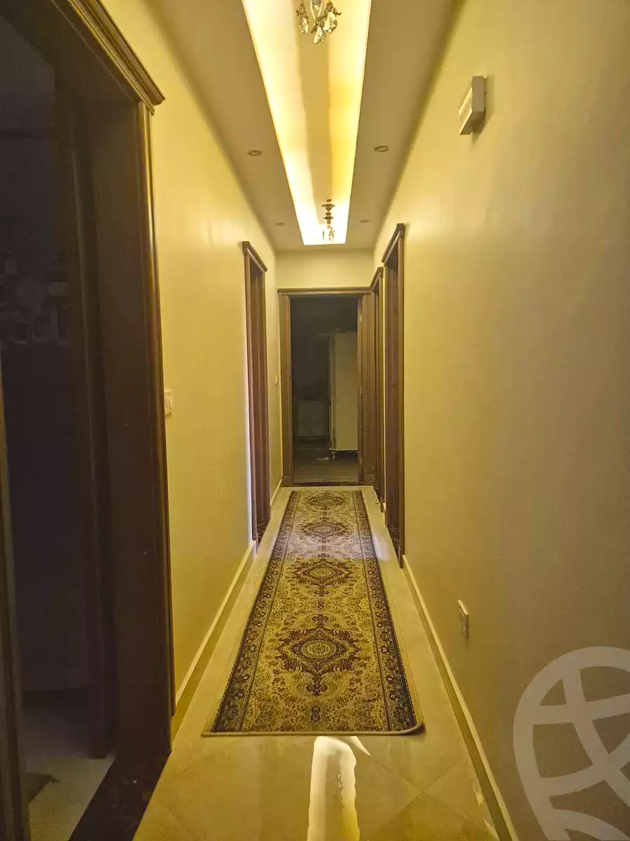 https://aqarmap.com.eg/en/listing/7275914-for-sale-cairo-el-sheikh-zayed-city-compounds-dr-msr