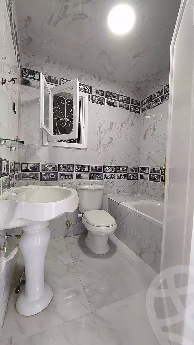 https://aqarmap.com.eg/en/listing/7275941-for-sale-alexandria-al-agamy