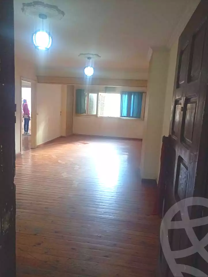 https://aqarmap.com.eg/ar/listing/7276031-for-sale-alexandria-moharram-bey