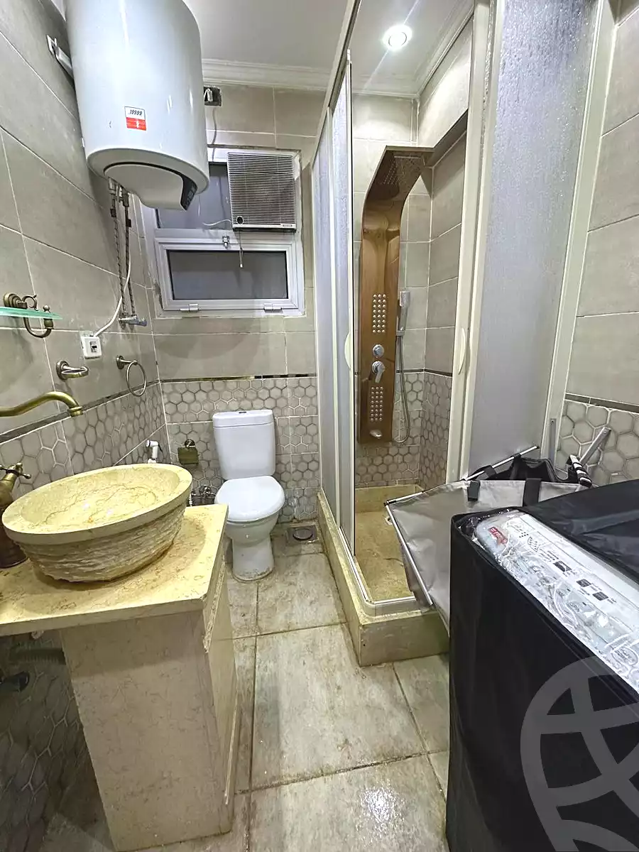 https://aqarmap.com.eg/ar/listing/7276335-for-sale-cairo-new-cairo-lrhb-city-phase-5-ibn-al-nafees-st
