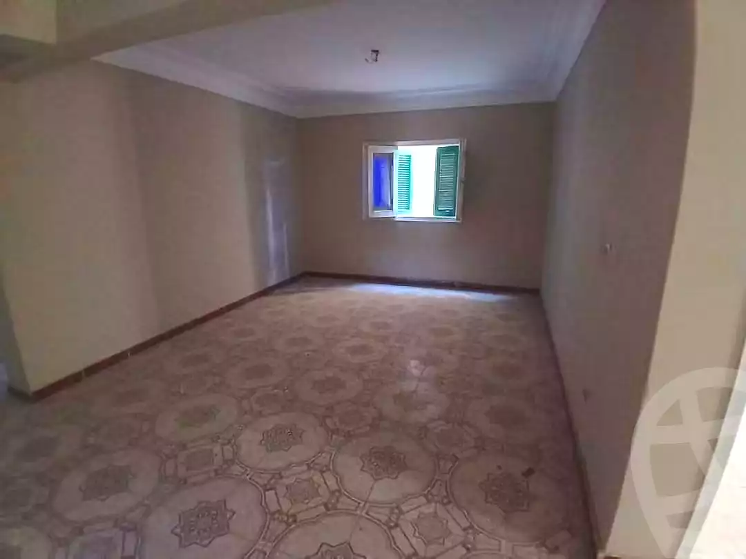 https://aqarmap.com.eg/ar/listing/7276349-for-sale-alexandria-al-agamy-lbytsh-el-hay-st