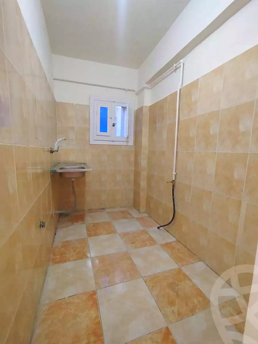 https://aqarmap.com.eg/ar/listing/7276374-for-sale-alexandria-al-agamy-lbytsh-el-hanafeya-st