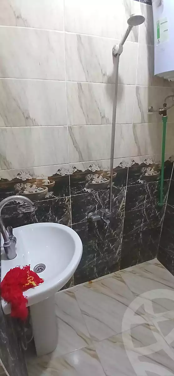 https://aqarmap.com.eg/en/listing/7276489-for-sale-alexandria-al-agamy-el-hanouvel