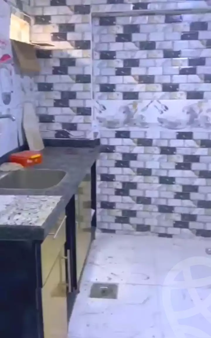 https://aqarmap.com.eg/ar/listing/7276541-for-sale-alexandria-al-agamy-el-hanouvel