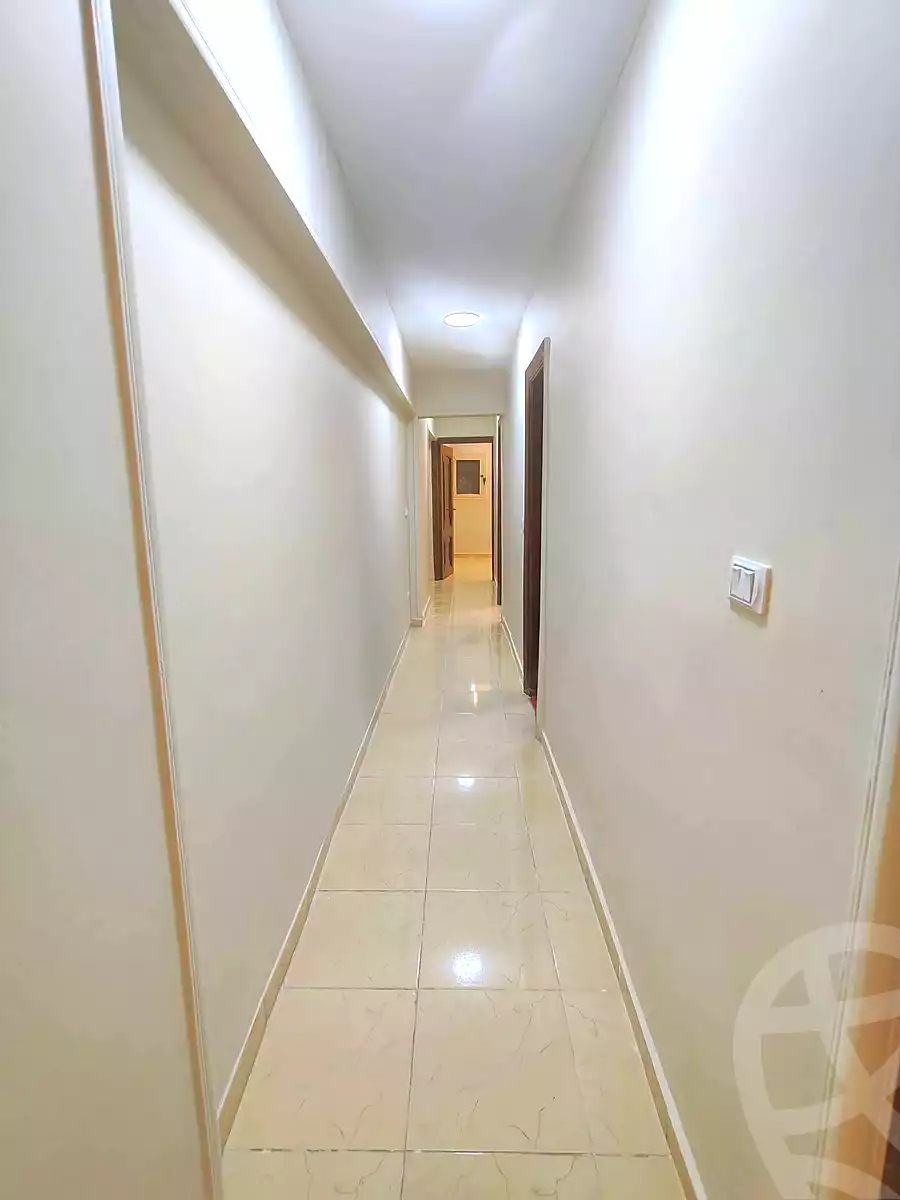 https://aqarmap.com.eg/ar/listing/7276889-for-sale-alexandria-miami-street-57
