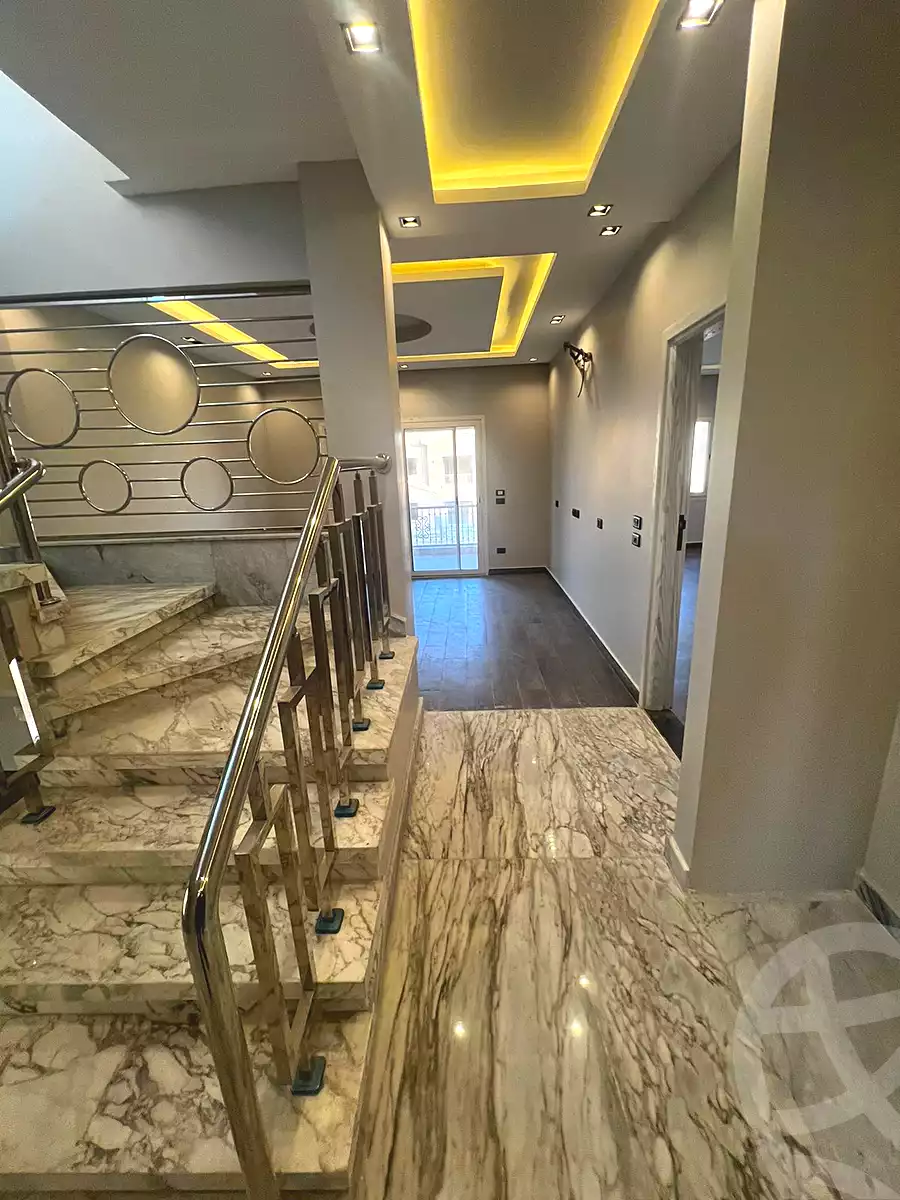 https://aqarmap.com.eg/ar/listing/7276912-for-sale-cairo-new-cairo-compounds-mivida-mivida-parcel