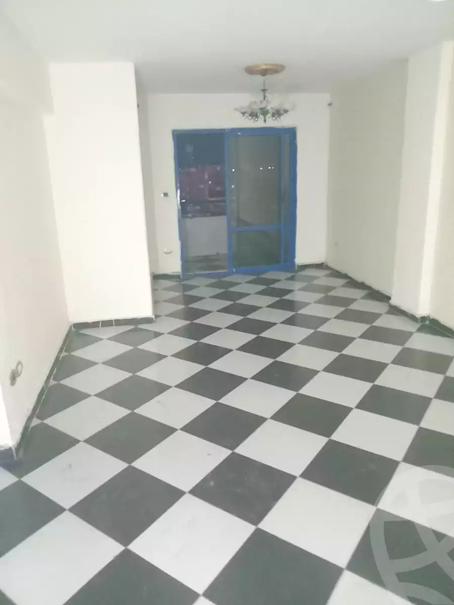 https://aqarmap.com.eg/ar/listing/7276935-for-rent-alexandria-alexandria-marsa-matrouh-rd