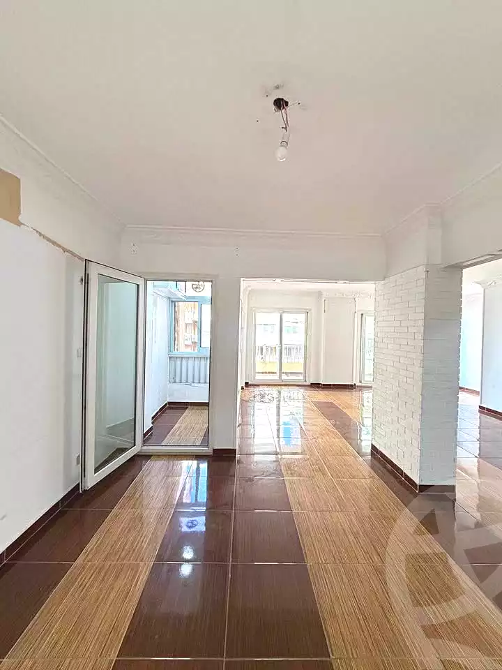 https://aqarmap.com.eg/ar/listing/7276950-for-sale-alexandria-miami-iskandar-ibrahim-st