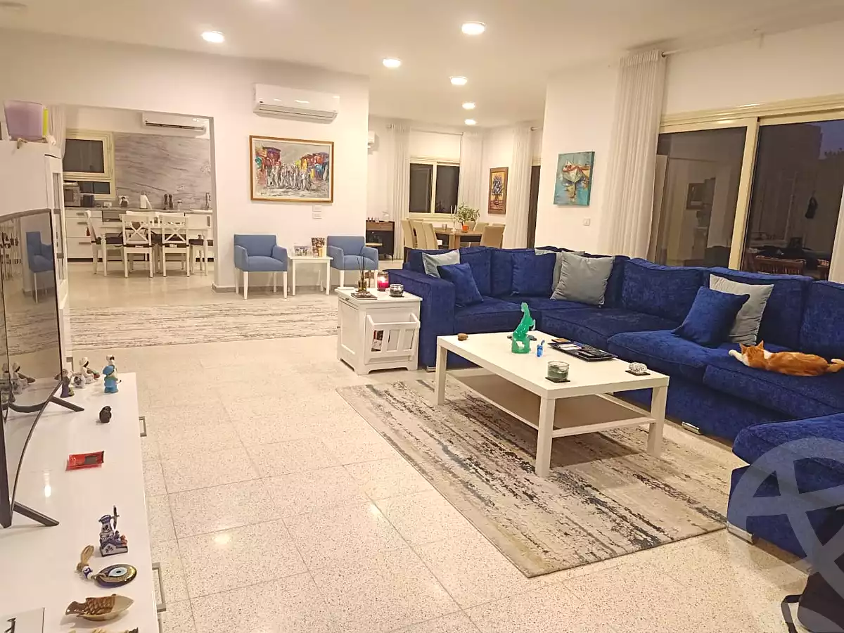 فيلا بـ٤ غرف نوم في ايفر، صورة ١٣ من ١٩