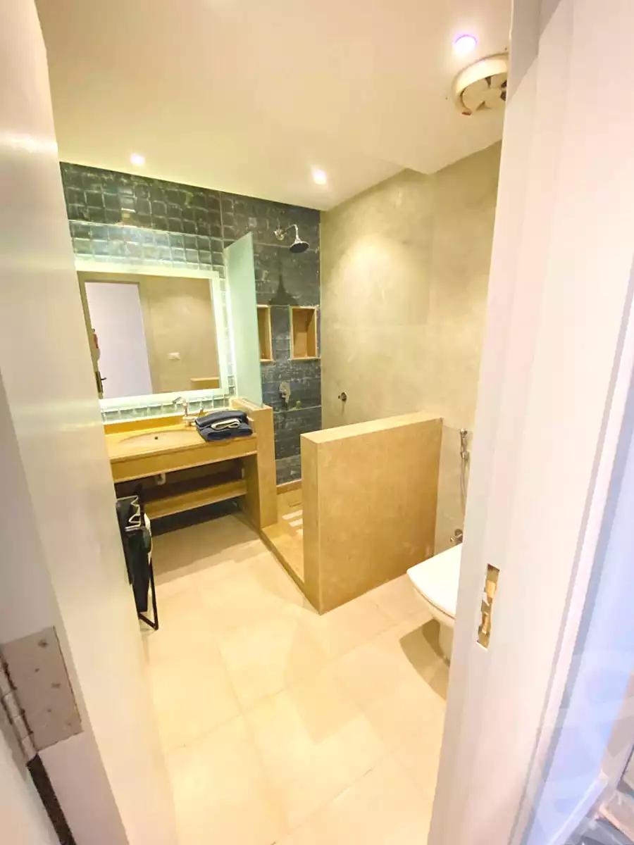 https://aqarmap.com.eg/ar/listing/7276988-for-rent-cairo-el-sheikh-zayed-city-compounds-beverly-hills