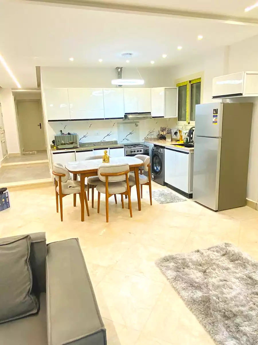 https://aqarmap.com.eg/ar/listing/7276988-for-rent-cairo-el-sheikh-zayed-city-compounds-beverly-hills