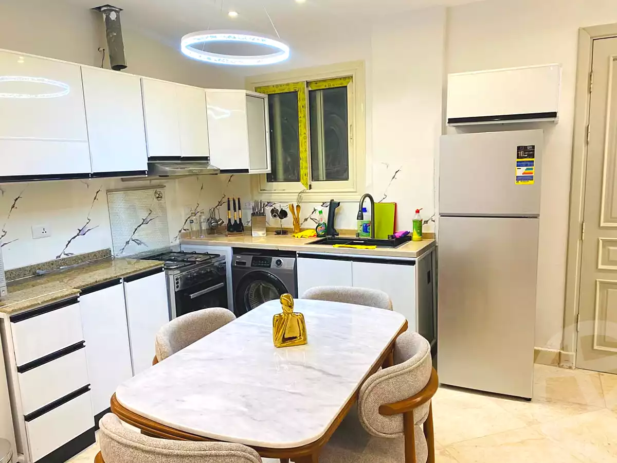 https://aqarmap.com.eg/ar/listing/7276988-for-rent-cairo-el-sheikh-zayed-city-compounds-beverly-hills