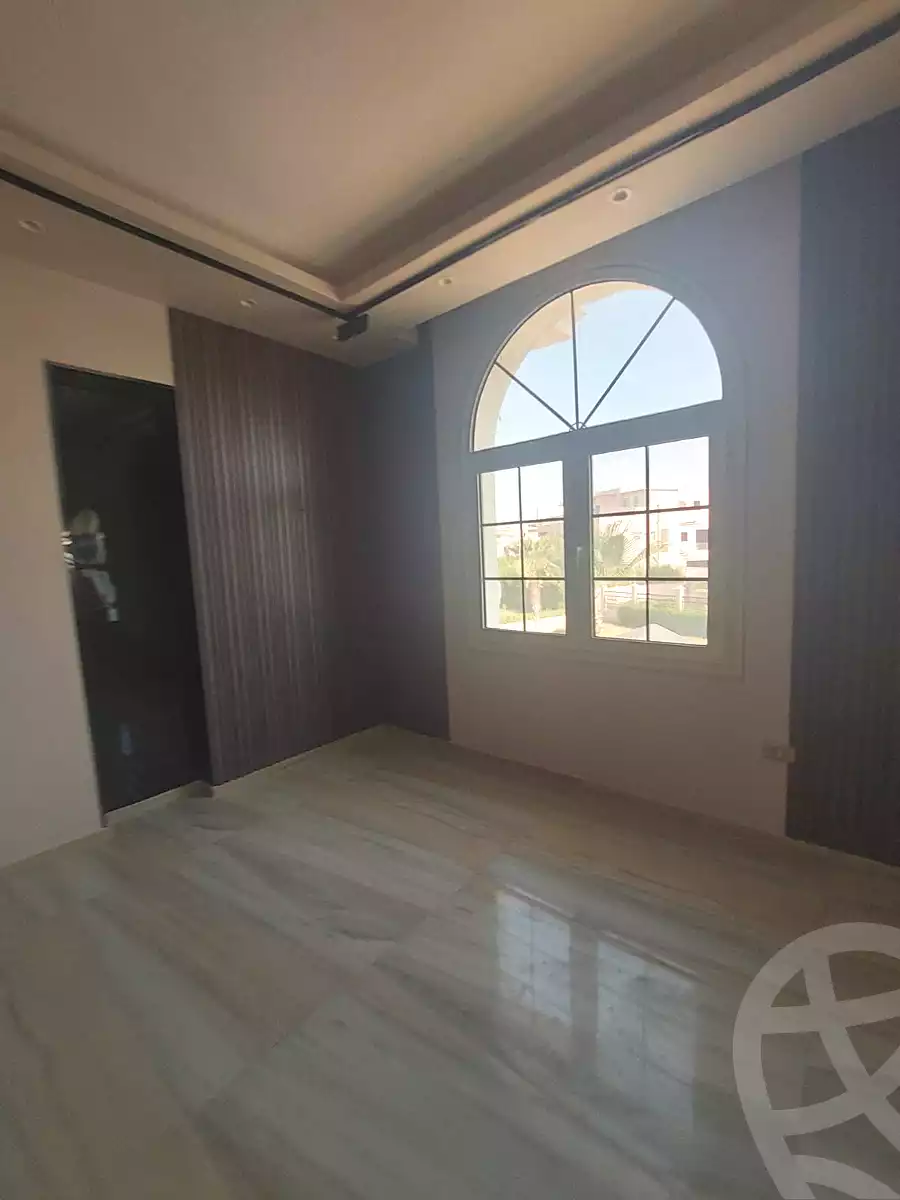 https://aqarmap.com.eg/ar/listing/7277228-for-sale-cairo-el-shorouk-compounds-spring-valley