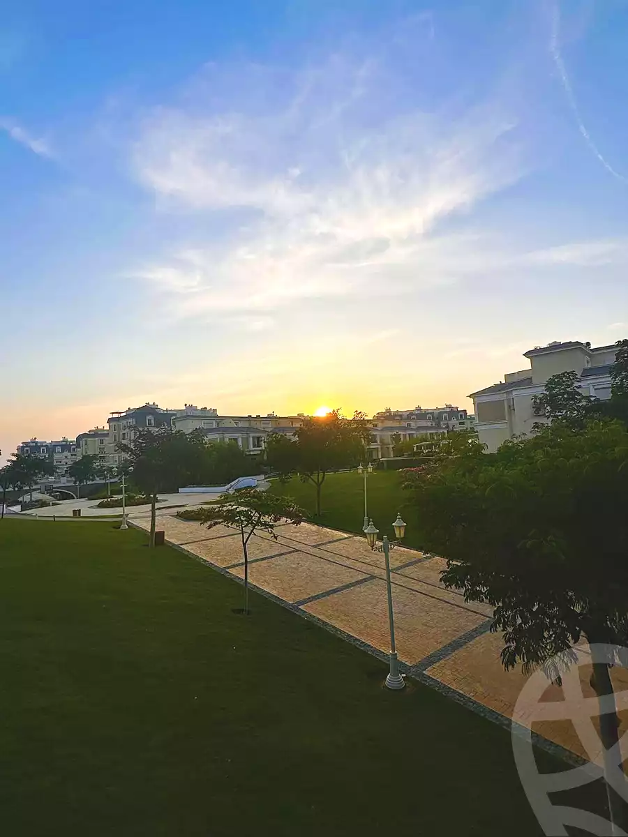https://aqarmap.com.eg/en/listing/7277247-for-sale-cairo-new-cairo-compounds-mountain-view1-1-compound