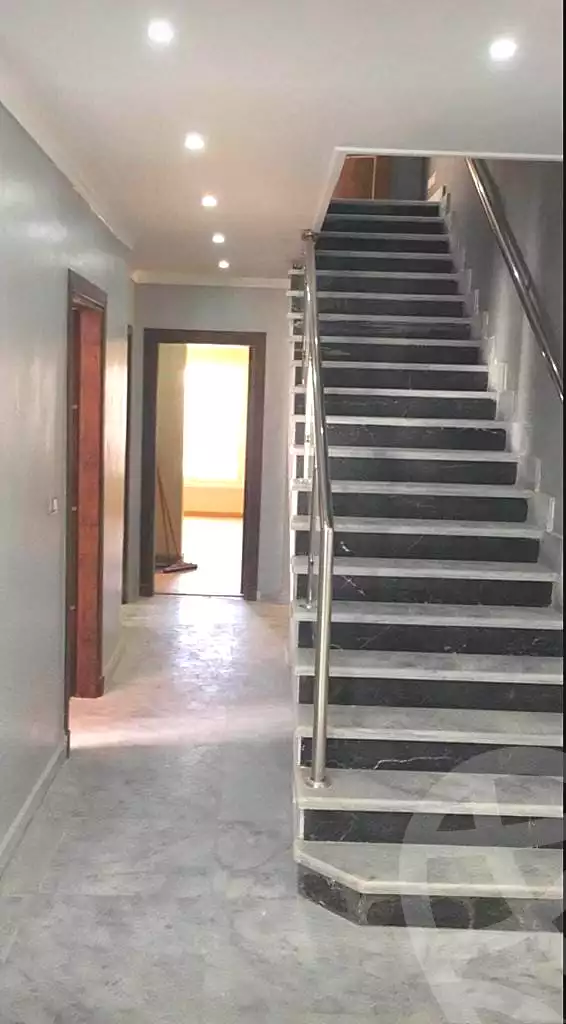 https://aqarmap.com.eg/ar/listing/7277268-for-sale-cairo-new-cairo-compounds-mountain-view1-1-compound