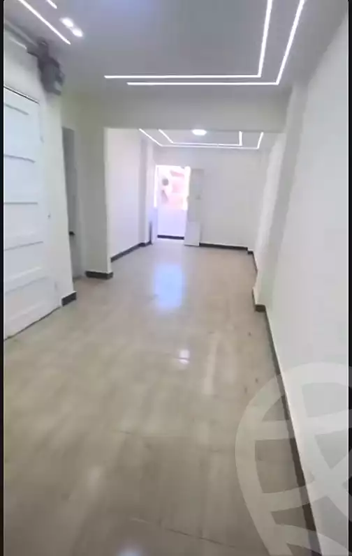 https://aqarmap.com.eg/ar/listing/7277586-for-sale-alexandria-miami-45-street
