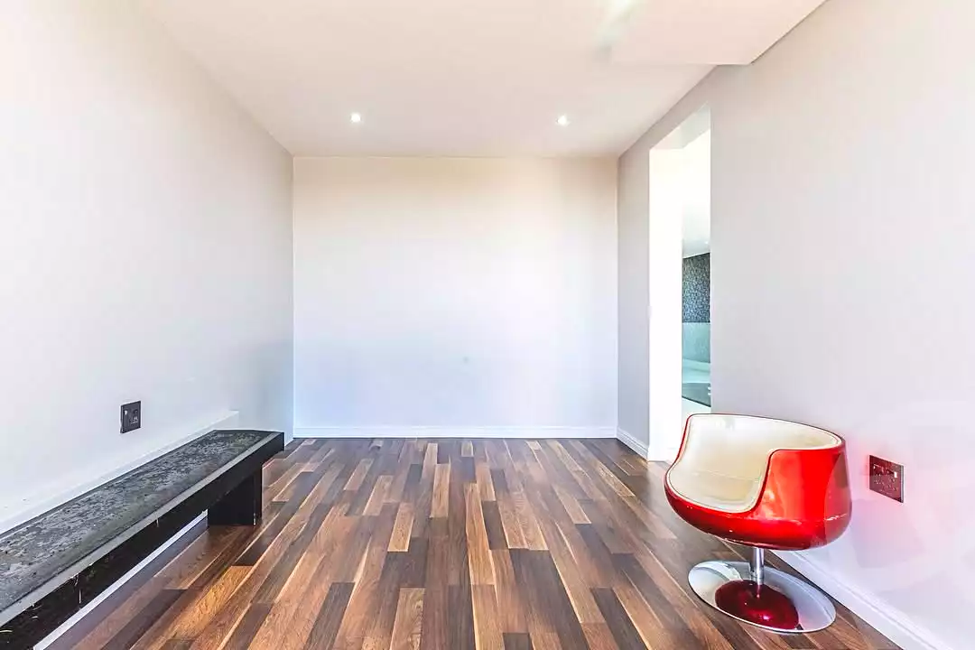 https://aqarmap.com.eg/ar/listing/7277747-for-sale-cairo-new-administrative-capital-r4-la-vista-city