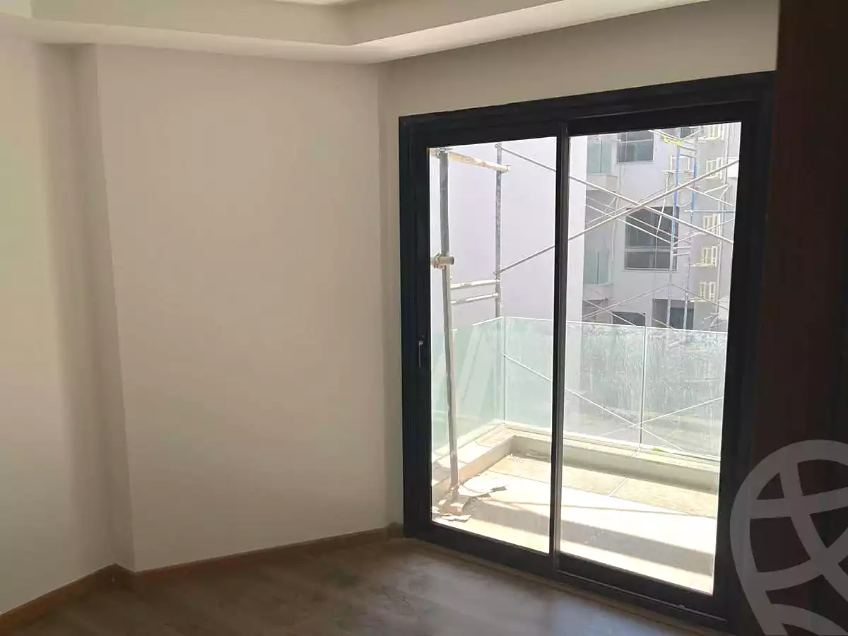 https://aqarmap.com.eg/ar/listing/7277842-for-sale-alexandria-smouha-compounds-in-smouha-skyline-residence-orouba-misr